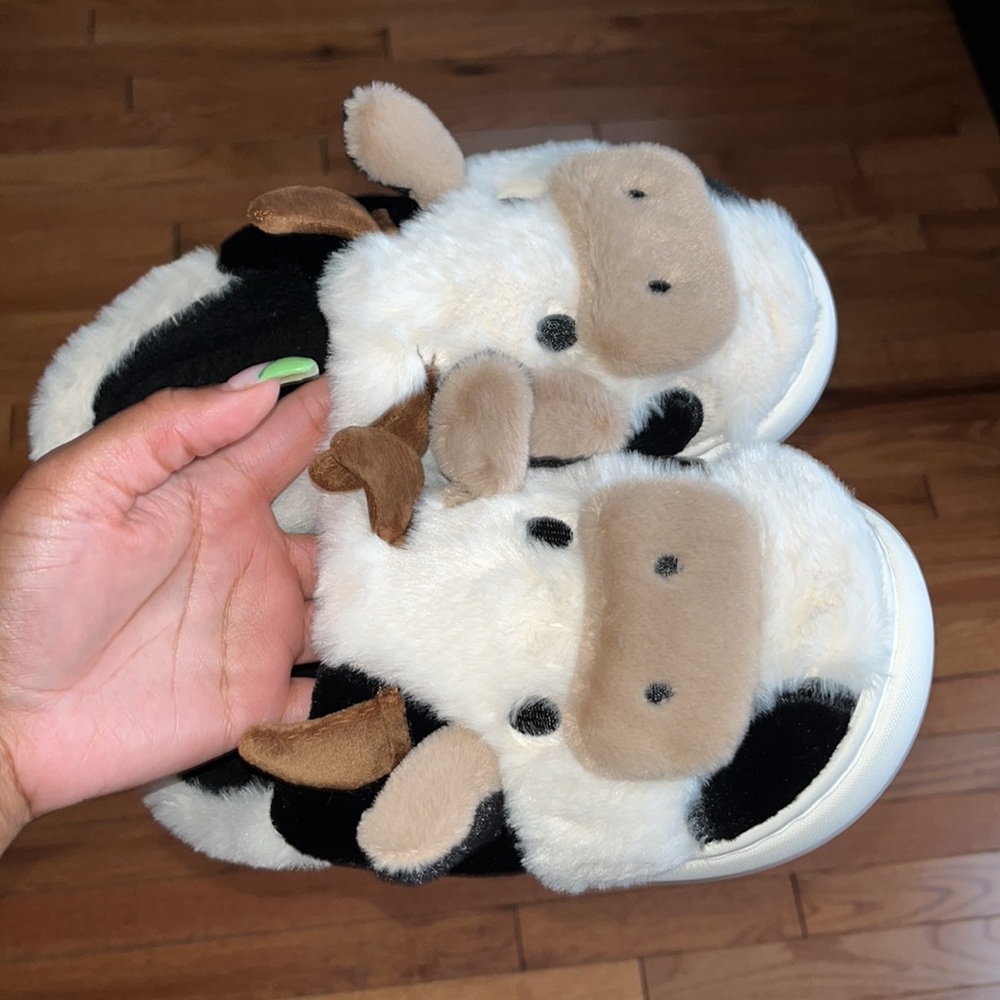 Slippers - Picture 4 of 5